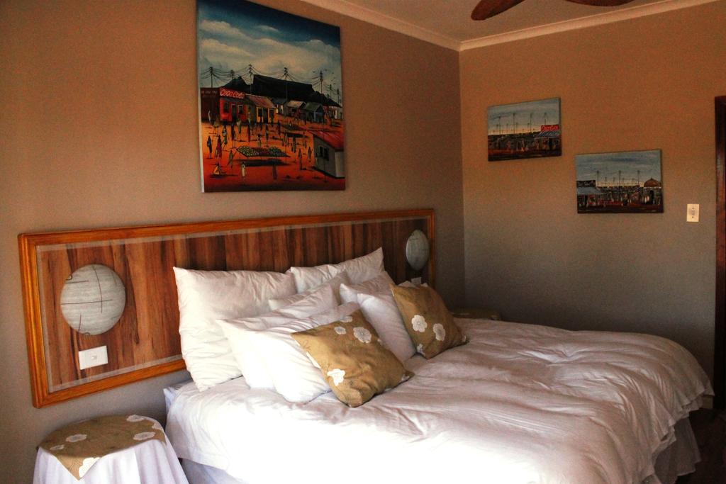 Flintstones 3* Cape Town